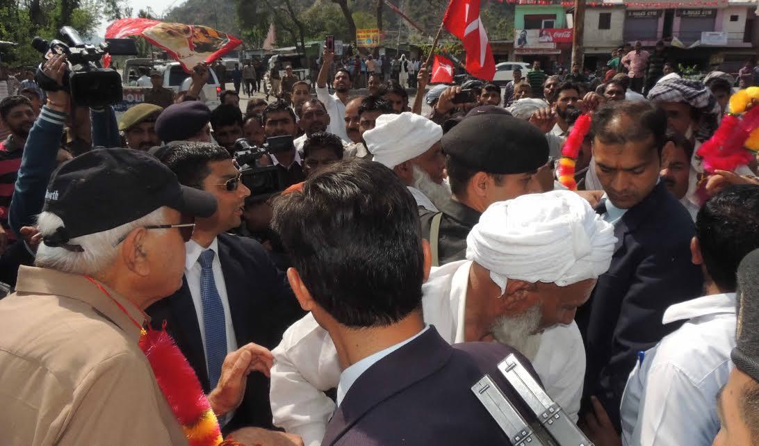 Farooq exhorts NC cadre to get ready for ULB elections